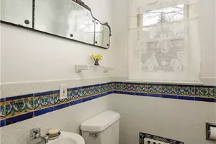 25 Voorhees Pl, Metuchen, NJ 08840 - Photo 29