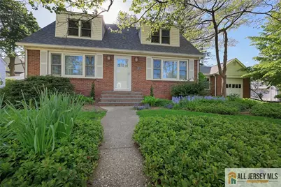 25 Voorhees Place, Metuchen, NJ 08840 - Photo 3