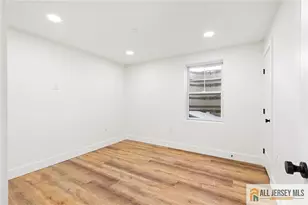 401 Tillman St, Raritan, NJ 08869 - Photo 15