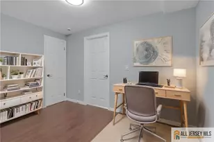 95 McKinley Ave, Colonia, NJ 07067 - Photo 25