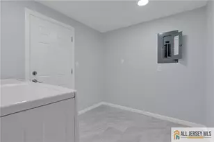 95 McKinley Ave, Colonia, NJ 07067 - Photo 39