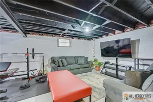 4 Pleasant Pl, Metuchen, NJ 08840 - Photo 21