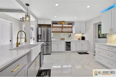 16 Colonial Drive, East Brunswick Township, NJ 08816 - Photo 11