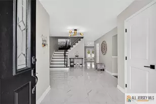 16 Colonial Dr, East Brunswick Township, NJ 08816 - Photo 3