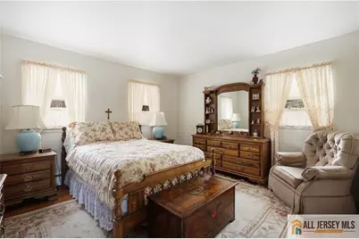 39 Herold Place, Metuchen, NJ 08840 - Photo 17