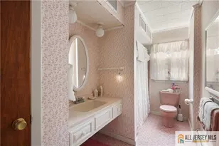 39 Herold Pl, Metuchen, NJ 08840 - Photo 21