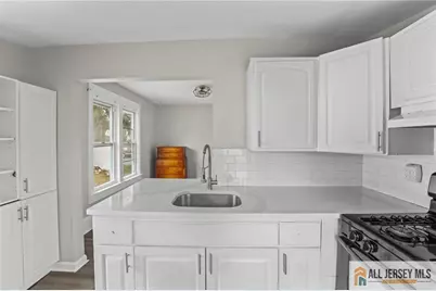 56 Caroline Avenue, Trenton, NJ 08610 - Photo 7