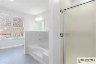 203 Concord Pl, North Brunswick Township, NJ 08902 - Photo 19