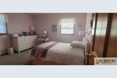 67 Hopkinson Avenue, Piscataway Township, NJ 08854 - Photo 9