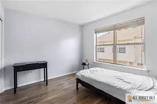 838 Harbortown Blvd, Perth Amboy, NJ 08861 - Photo 17