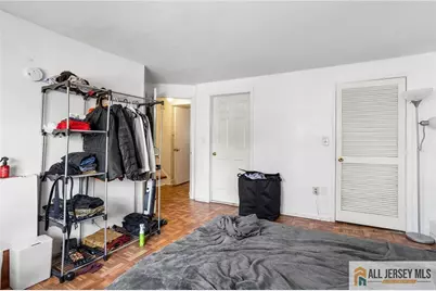 838 Harbortown Boulevard, Perth Amboy, NJ 08861 - Photo 21