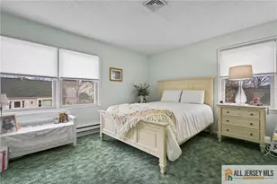 409 Oxford Ln, Monroe Township, NJ 08831 - Photo 7