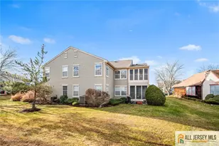 11 Rothwell Dr, Monroe Township, NJ 08831 - Photo 5