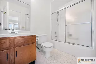 11 Rothwell Dr, Monroe Township, NJ 08831 - Photo 31