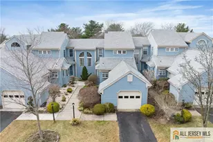 28 Daniel Webster Ave, Monroe Township, NJ 08831 - Photo 1