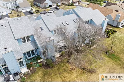 28 Daniel Webster Avenue #C, Monroe Township, NJ 08831 - Photo 5