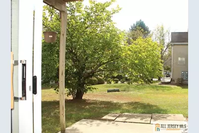 49 Tanglewood Court, South Brunswick Township, NJ 08852 - Photo 13