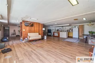 377 New Dover Rd, Colonia, NJ 07067 - Photo 19