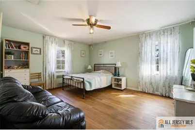 377 New Dover Road, Colonia, NJ 07067 - Photo 17