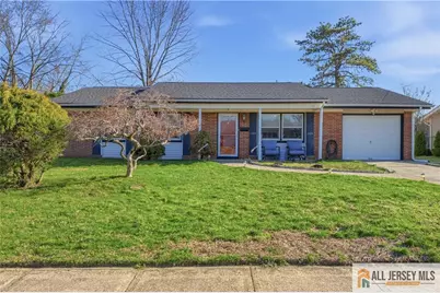 6 Hunterdon Avenue, Monroe Township, NJ 08831 - Photo 1