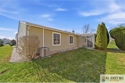 21 Celtis Plaza #21B, Monroe Township, NJ 08831 - Photo 25