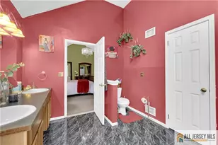 4 Heritage Dr, South River, NJ 08882 - Photo 25