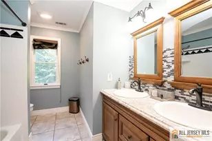 11 Hampton Rd, Monroe Township, NJ 08831 - Photo 23