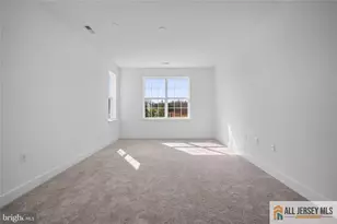 23101 Radford Ct, Monroe Township, NJ 08831 - Photo 21