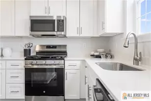 104 Fred Clark Dr, Pennington, NJ 08534 - Photo 5