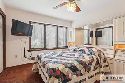 2 Grenoble Court, Old Bridge Township, NJ 07747 - Photo 17