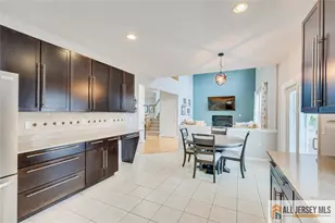 10 Eddington Ln, Monroe Township, NJ 08831 - Photo 11