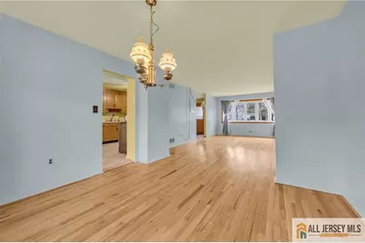 25 Greenwich Road, Edison, NJ 08820 - Photo 13