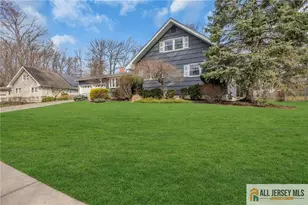 25 Greenwich Rd, Edison, NJ 08820 - Photo 5