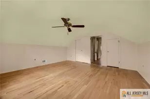 25 Greenwich Rd, Edison, NJ 08820 - Photo 41