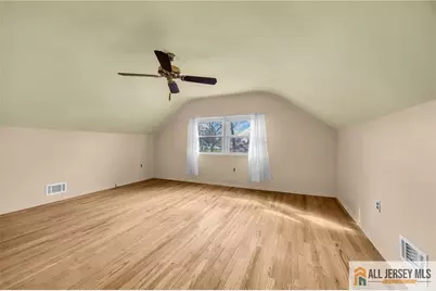 25 Greenwich Road, Edison, NJ 08820 - Photo 39