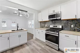 29 Grant St, Mount Holly, NJ 08060 - Photo 11