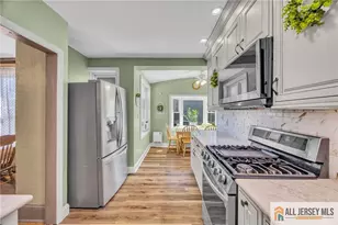 38 Simpson Ave, Edison, NJ 08817 - Photo 5
