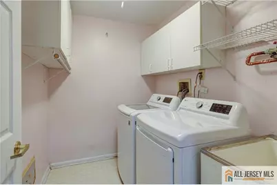 86 Leeds Lane, Monroe Township, NJ 08831 - Photo 15