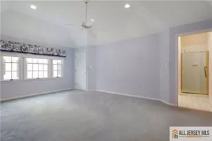 86 Leeds Ln, Monroe Township, NJ 08831 - Photo 9