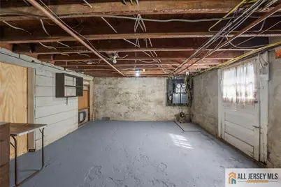 101 S Greasheimer Street, Manville, NJ 08835 - Photo 17