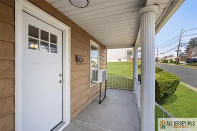 101 S Greasheimer Street, Manville, NJ 08835 - Photo 3