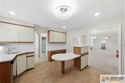 103 S Greasheimer Street, Manville, NJ 08835 - Photo 7