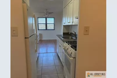 123 S Adelaide Avenue #4J, Highland Park, NJ 08904 - Photo 11