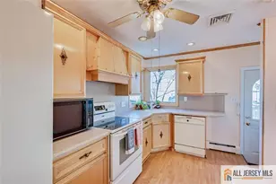 31 Marie Rd, Fords, NJ 08863 - Photo 17