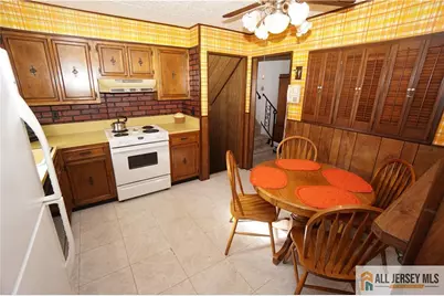 32 Predmore Avenue, Colonia, NJ 07067 - Photo 11