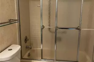 27 Benjamin Franklin Dr, Monroe Township, NJ 08831 - Photo 11