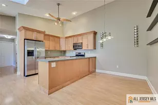 268 Kempsey Dr, North Brunswick Township, NJ 08902 - Photo 9