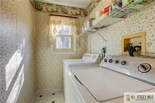 18 Warne Rd, Old Bridge Township, NJ 07747 - Photo 17