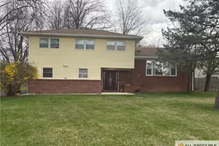 2 Ventnor Dr, Edison, NJ 08820 - Photo 1