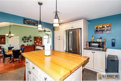 75 Grant Avenue, Fords, NJ 08863 - Photo 15